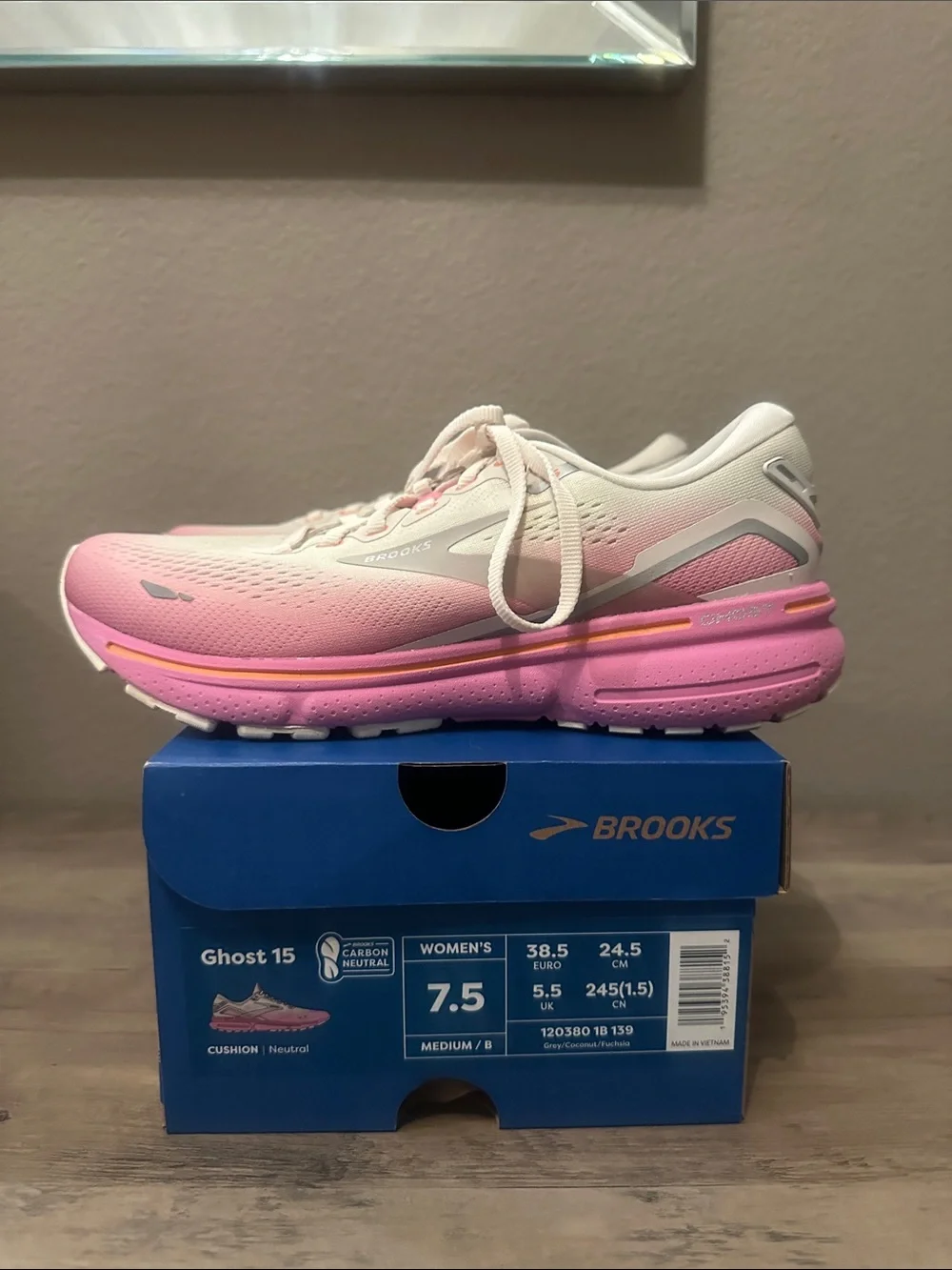 Brooks Women's Ghost 15 Athletic Shoe - Picture 1 of 9
